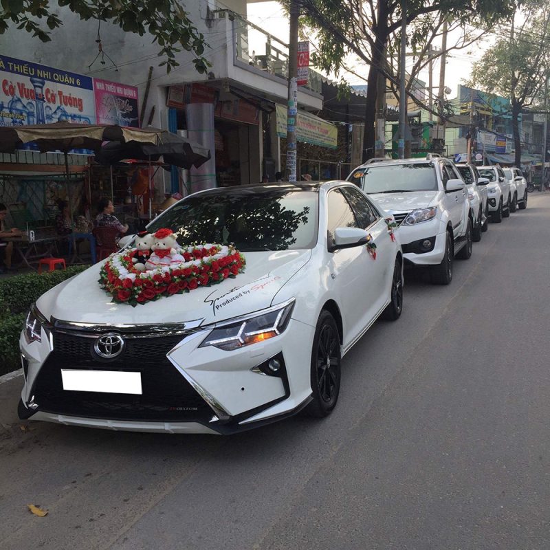Cho Thuê Xe Hoa 4 chỗ