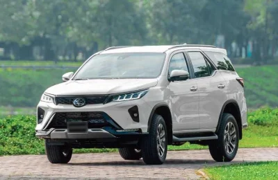 Toyota Innova 2.0 Venturer 2021