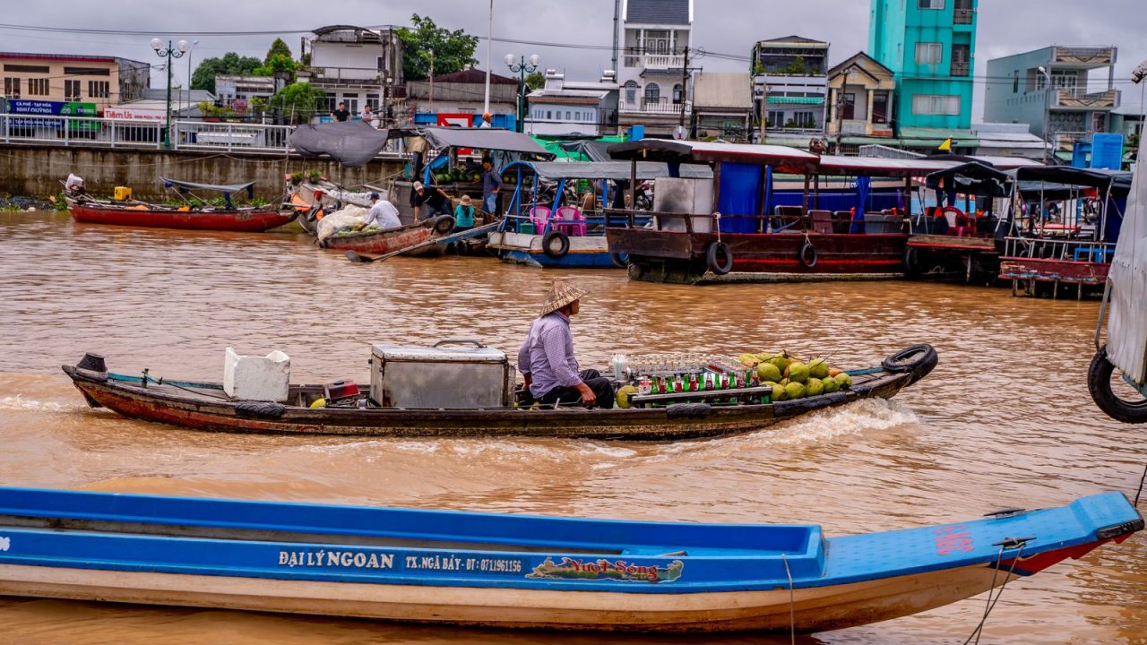Tour Sông Nước Miền Tây Đậm Tình